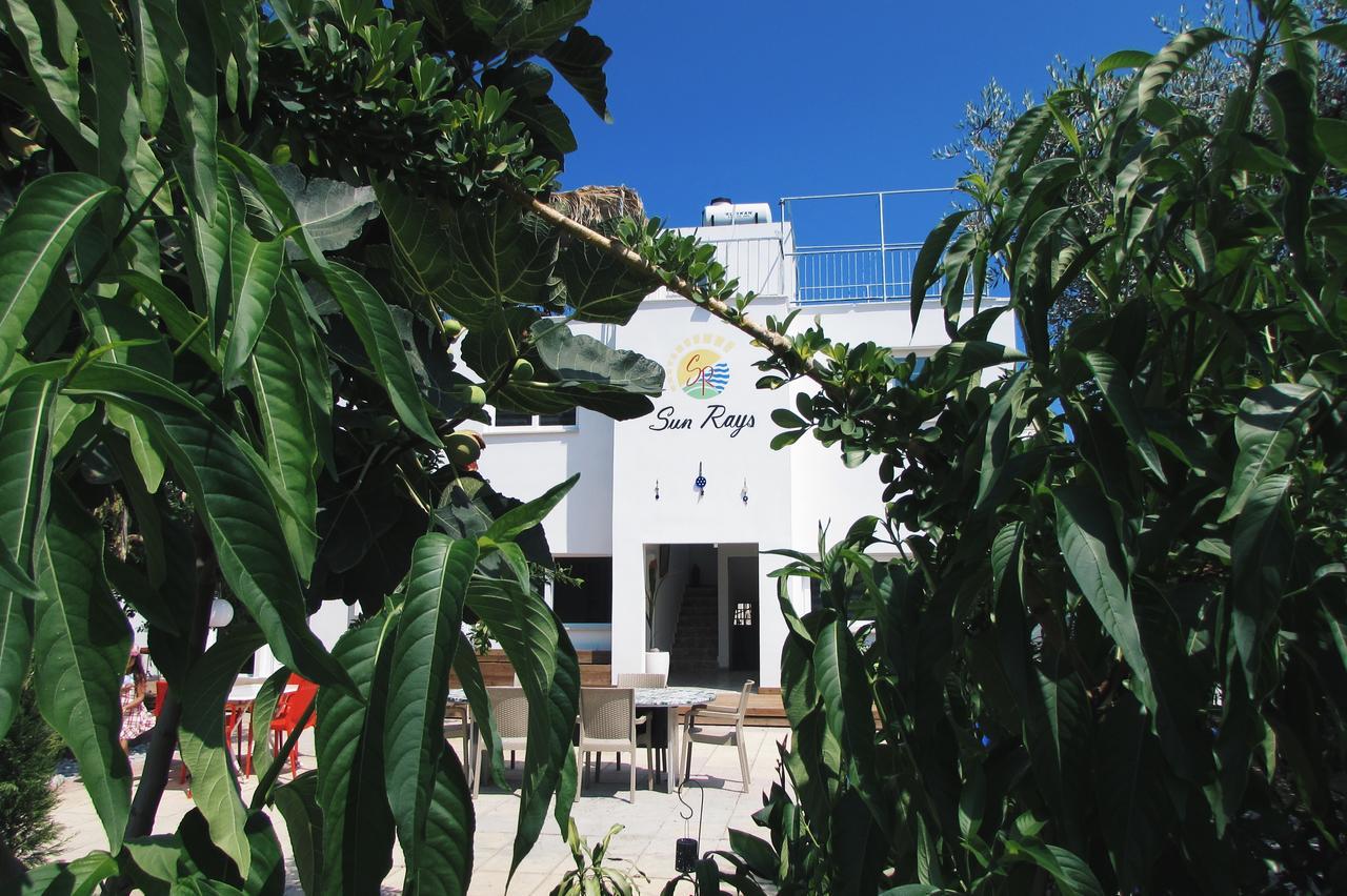 Sun Rays Hostel Kyrenia  Exterior photo